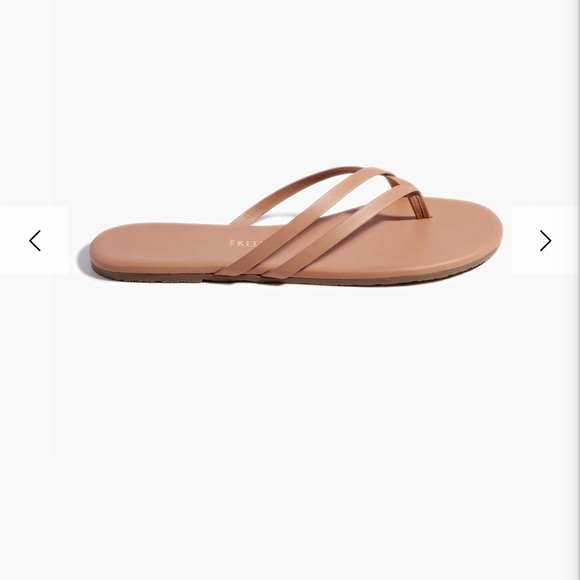 New With Tags Tkees Liri Sandal in Hazelberry leather - Picture 2 of 4